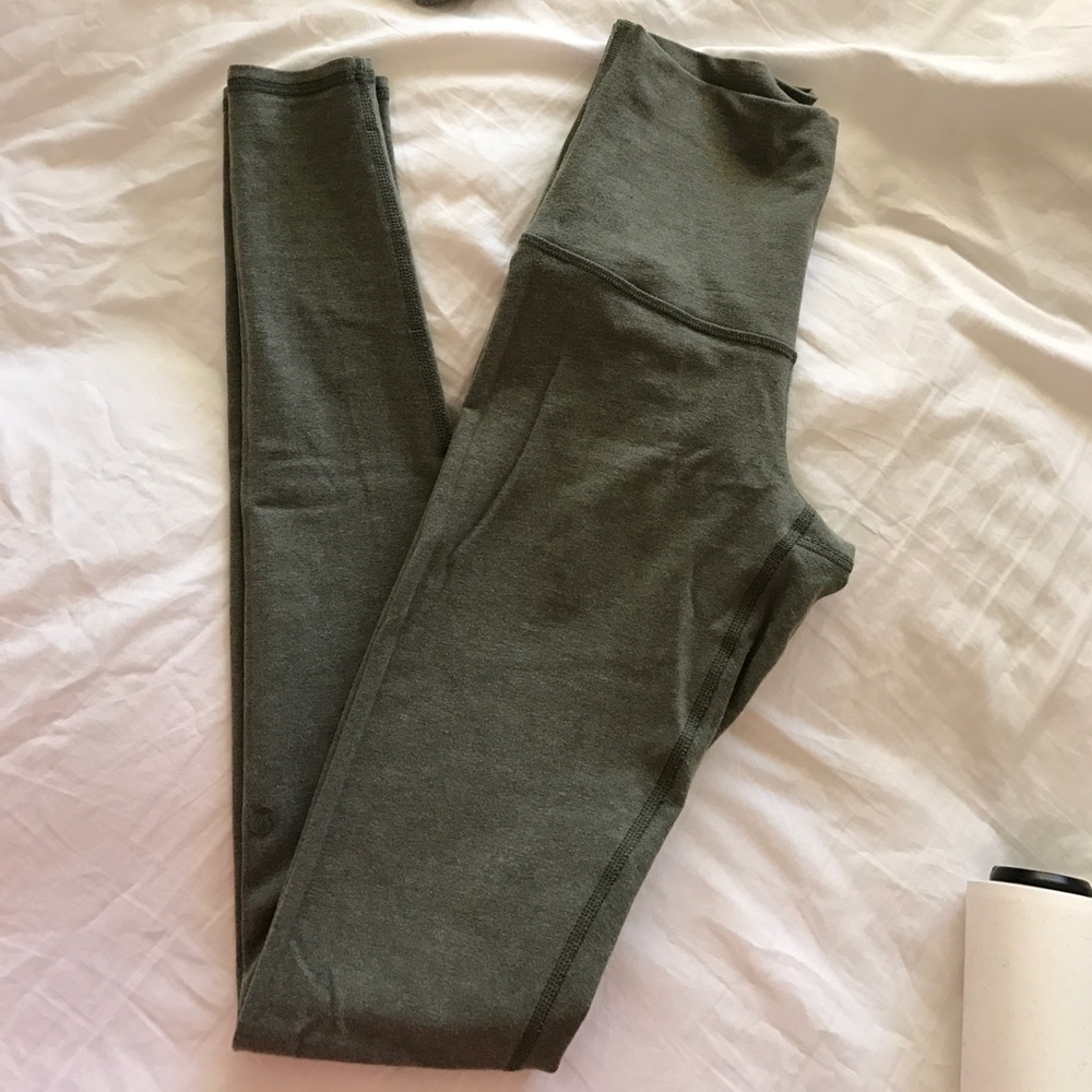Lululemon Wunder Under Roll Down Pants